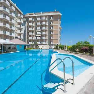 Playa Grande Immobiliare Pacella Apartmán